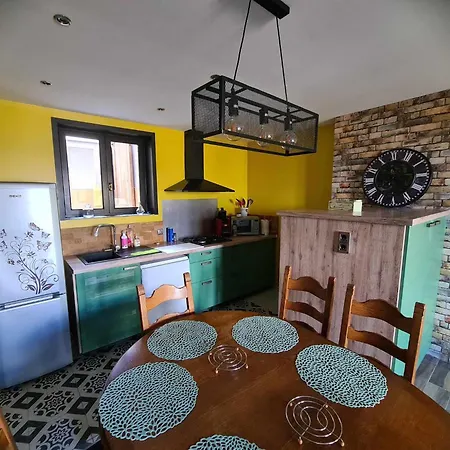 Maison Atypique Proche Plages, Forets, Sites Touristiques *